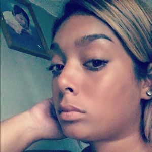 Meet your Posher, Lisaida